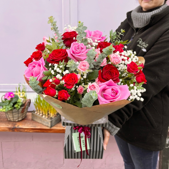 Mixed rose  handtied